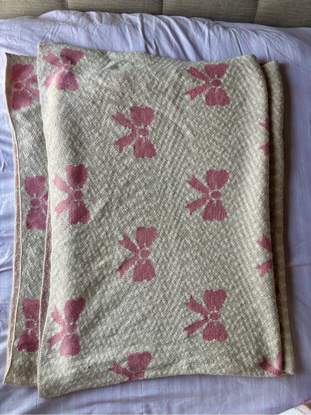 Cynthia Rowley Cream Throw with Pink Bow Jacquard